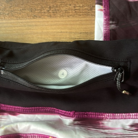 Lululemon Speed Tight IV *Full-On Luxtreme 4 - Picture 7 of 8